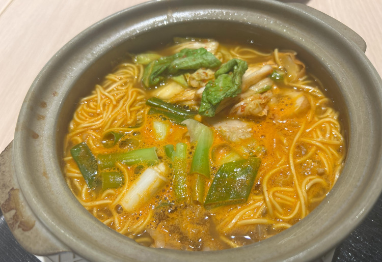 【キムチ】鍋焼きラーメン（並）